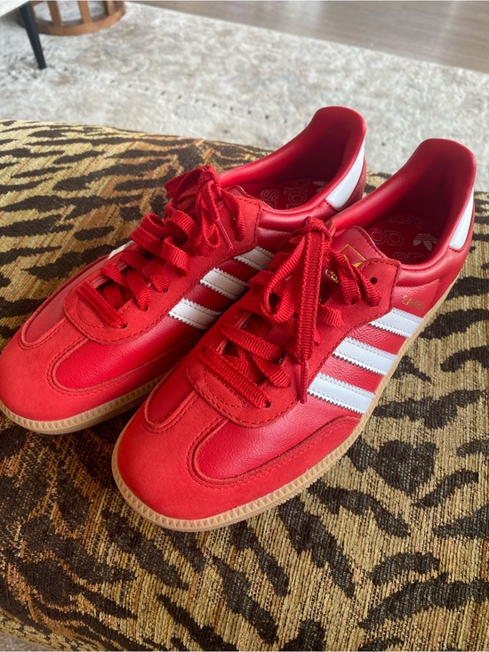 adidas Shoes - Brand new adidas Samba Red/White Lace-Up sneakers. US 7.5